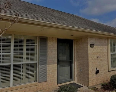7936 Pecan Drive - Photo Thumbnail 15