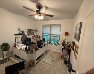505 Holstein Drive - Photo Thumbnail 11