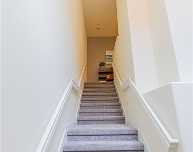8641 Piazza Del Lago Circle - Photo Thumbnail 22