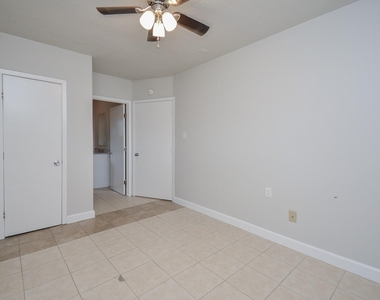 2117 Thonig Road - Photo Thumbnail 5