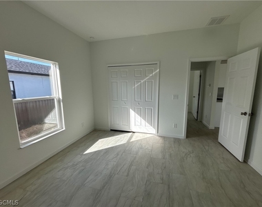3005 31st Street W - Photo Thumbnail 13