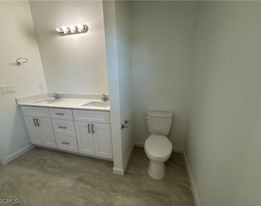 3005 31st Street W - Photo Thumbnail 16