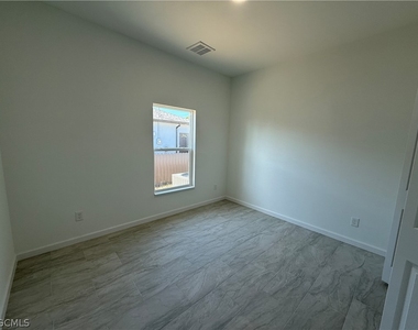 3005 31st Street W - Photo Thumbnail 30