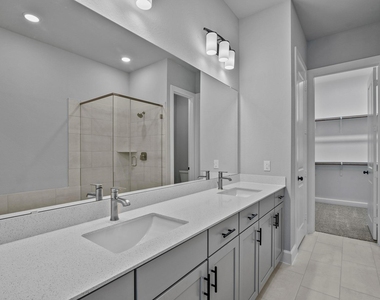 1519 Noble Park Drive - Photo Thumbnail 11