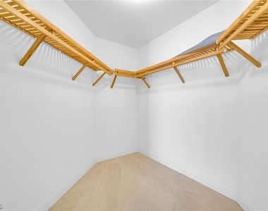 2745 1st Street - Photo Thumbnail 21