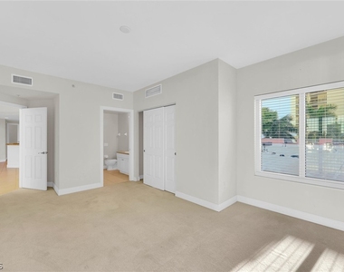 2745 1st Street - Photo Thumbnail 14