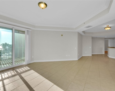 2745 1st Street - Photo Thumbnail 16