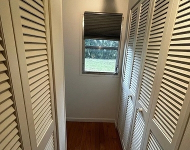 1702 Hill Avenue - Photo Thumbnail 14