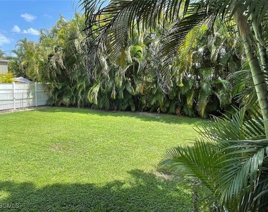 1702 Hill Avenue - Photo Thumbnail 6