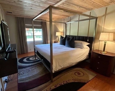1702 Hill Avenue - Photo Thumbnail 23