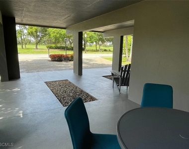 1702 Hill Avenue - Photo Thumbnail 5