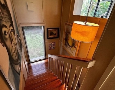 1702 Hill Avenue - Photo Thumbnail 19