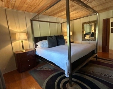 1702 Hill Avenue - Photo Thumbnail 22