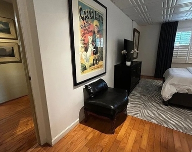 1702 Hill Avenue - Photo Thumbnail 13