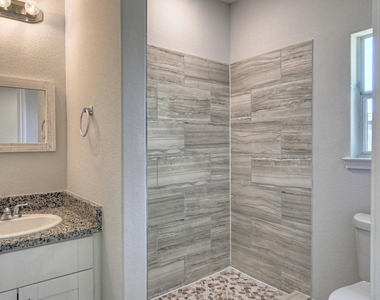 9824 Arbor Oak - Photo Thumbnail 17