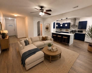 11420 Elegant Way - Photo Thumbnail 4