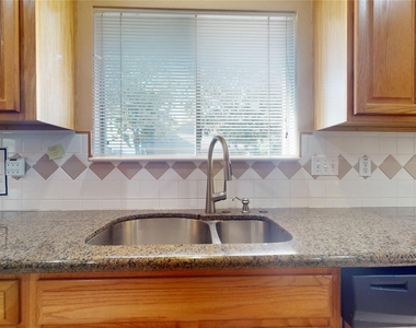 17319 Jackson Pines Drive - Photo Thumbnail 5