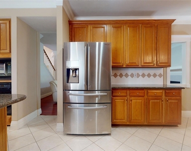 17319 Jackson Pines Drive - Photo Thumbnail 10