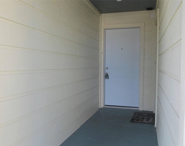4001 Nasa Parkway - Photo Thumbnail 21