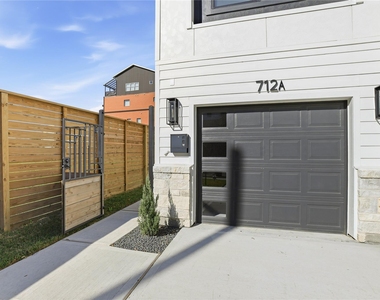 712 Delano Street - Photo Thumbnail 25
