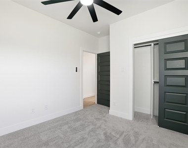 712 Delano Street - Photo Thumbnail 44
