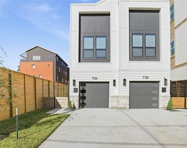 712 Delano Street - Photo Thumbnail 19