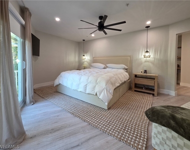 1495 Blue Point Avenue - Photo Thumbnail 12