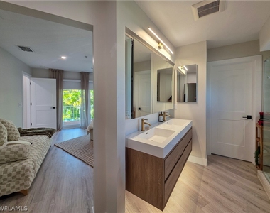 1495 Blue Point Avenue - Photo Thumbnail 17