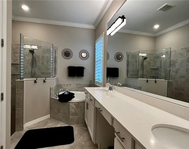 5985 Berwick Lane - Photo Thumbnail 18