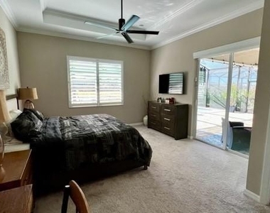 5985 Berwick Lane - Photo Thumbnail 12