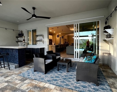5985 Berwick Lane - Photo Thumbnail 5