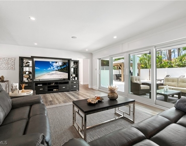 27140 Brendan Way - Photo Thumbnail 34