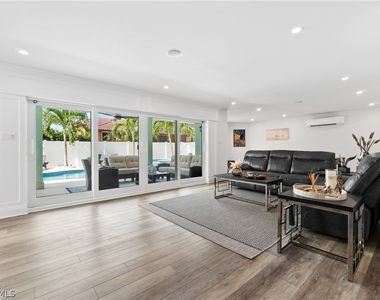 27140 Brendan Way - Photo Thumbnail 33