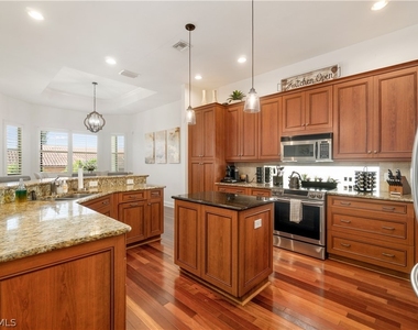 27140 Brendan Way - Photo Thumbnail 18