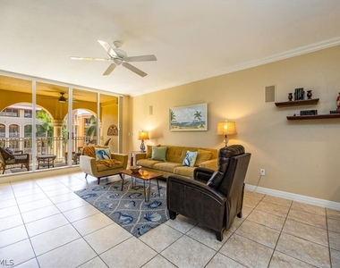 410 Bayfront Place - Photo Thumbnail 7