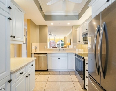 410 Bayfront Place - Photo Thumbnail 5