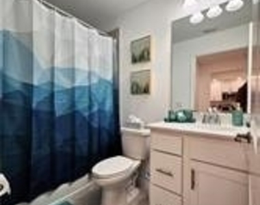 6039 Ellerston Way - Photo Thumbnail 11
