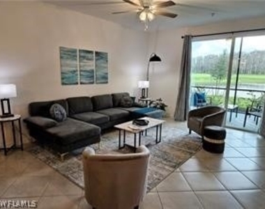 6039 Ellerston Way - Photo Thumbnail 4