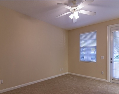 28576 Alessandria Circle - Photo Thumbnail 42