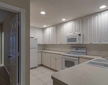 28576 Alessandria Circle - Photo Thumbnail 3