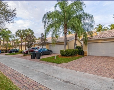 28576 Alessandria Circle - Photo Thumbnail 28