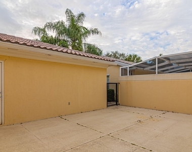 28576 Alessandria Circle - Photo Thumbnail 25