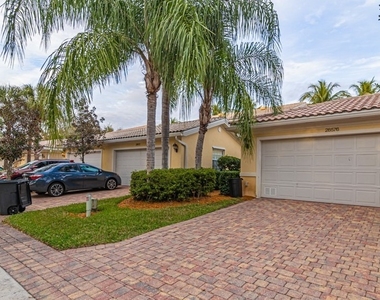 28576 Alessandria Circle - Photo Thumbnail 27
