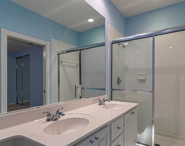 28576 Alessandria Circle - Photo Thumbnail 20