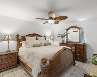 742 111th Avenue N - Photo Thumbnail 20