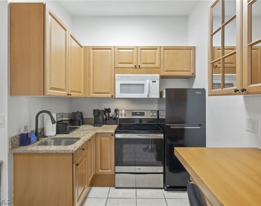742 111th Avenue N - Photo Thumbnail 13