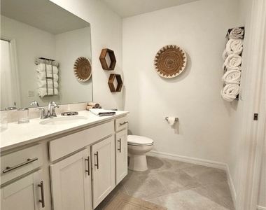 5749 Double Eagle Circle - Photo Thumbnail 9