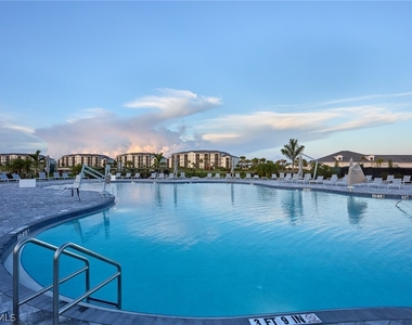 5749 Double Eagle Circle - Photo Thumbnail 25