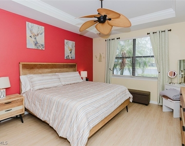 6441 Liberty Street - Photo Thumbnail 22