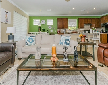 6441 Liberty Street - Photo Thumbnail 3